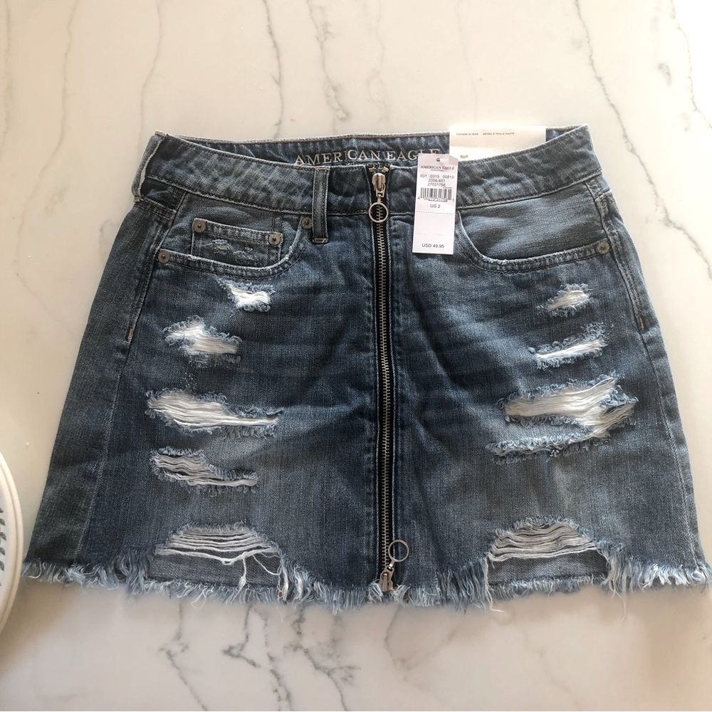 American Eagle outfitters Jean skirt size 2 never worn w/ tags Vintage High Rise